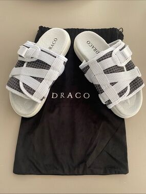 Draco Slides Black & White NWOT
